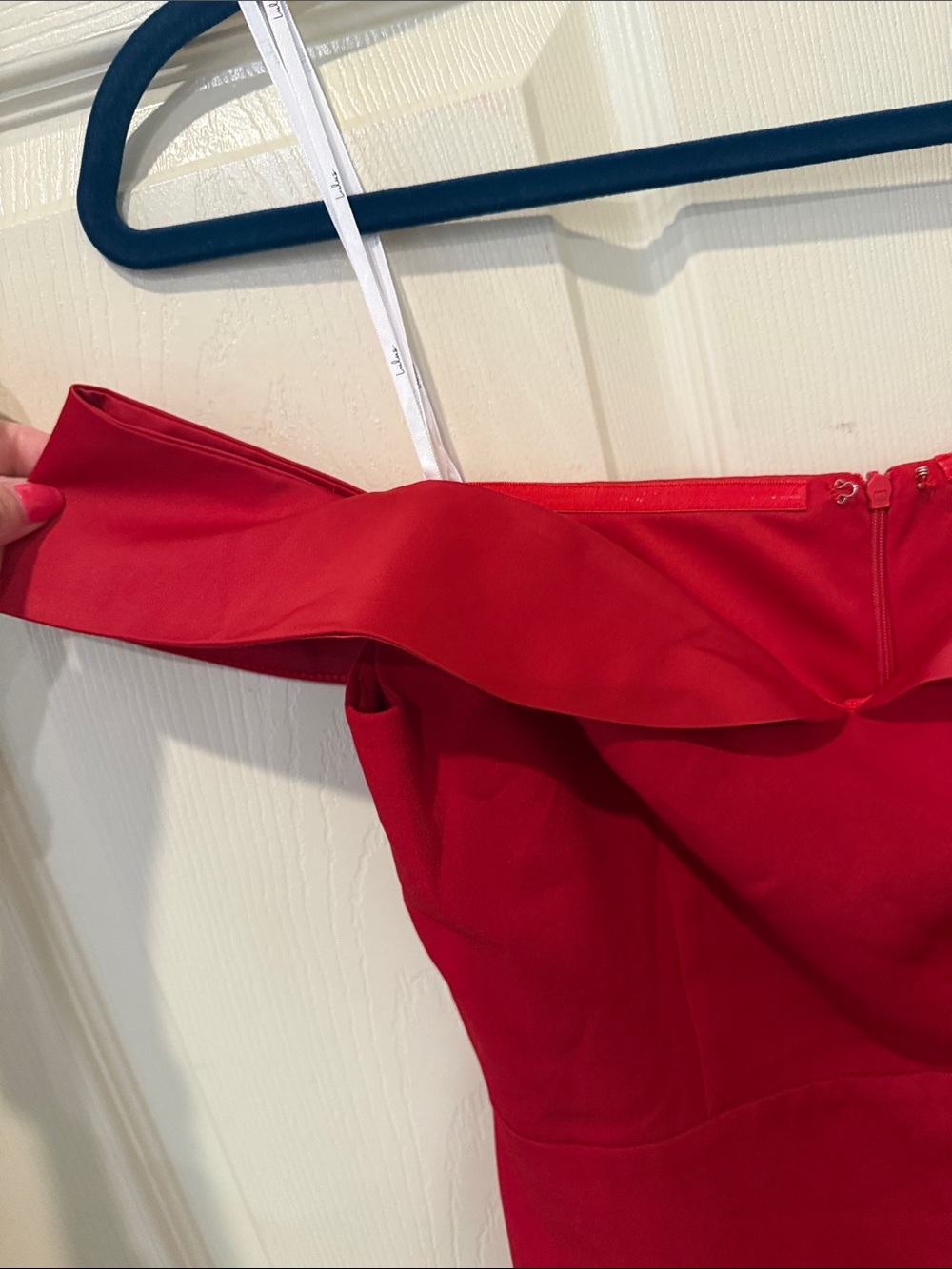 Lulus NWT Truly Enticing red off the shoulder mini dress, medium - Picture 4 of 8